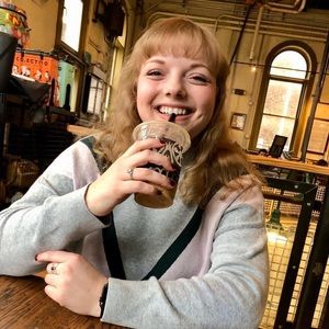 Meet your Posher, Emma